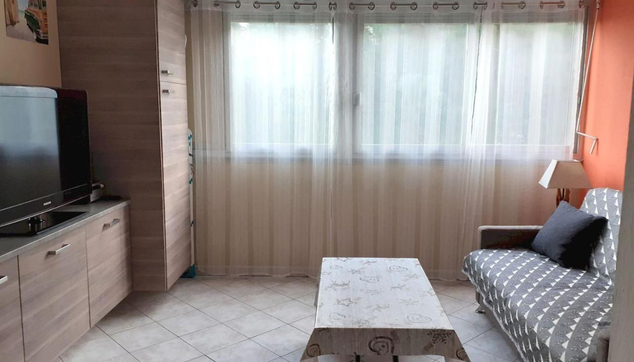 הייר Studio Proche Port Et Plages, Piscine מראה חיצוני תמונה